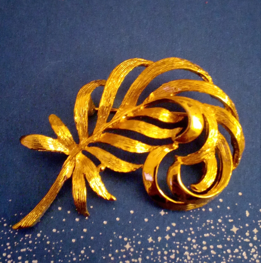 Brooch